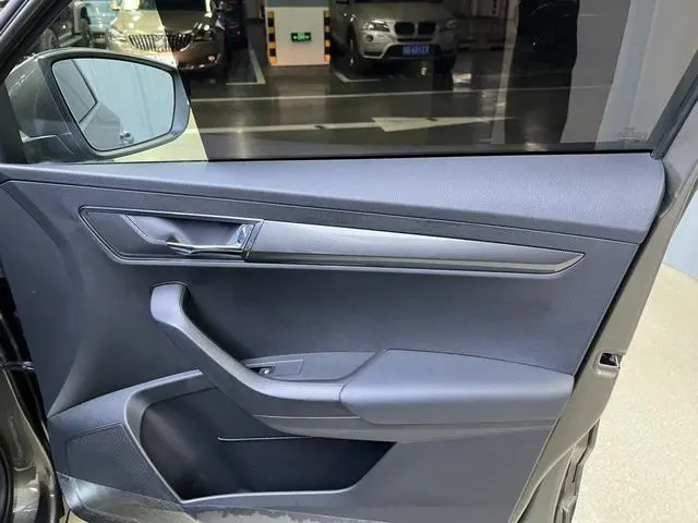 Skoda Krok ZI280 Zhixing Deluxe Edition Country V