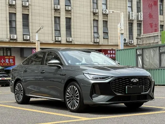 Chery Fengyun Fengyun A8L 145km luxury