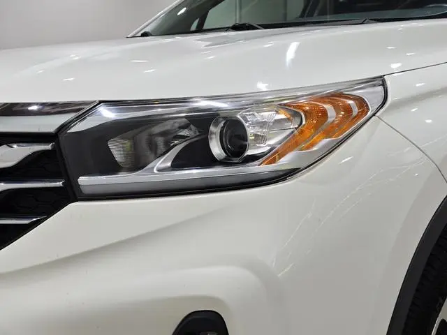 GAC Trumpchi GS4 235T automatic two-wheel drive luxury smart version