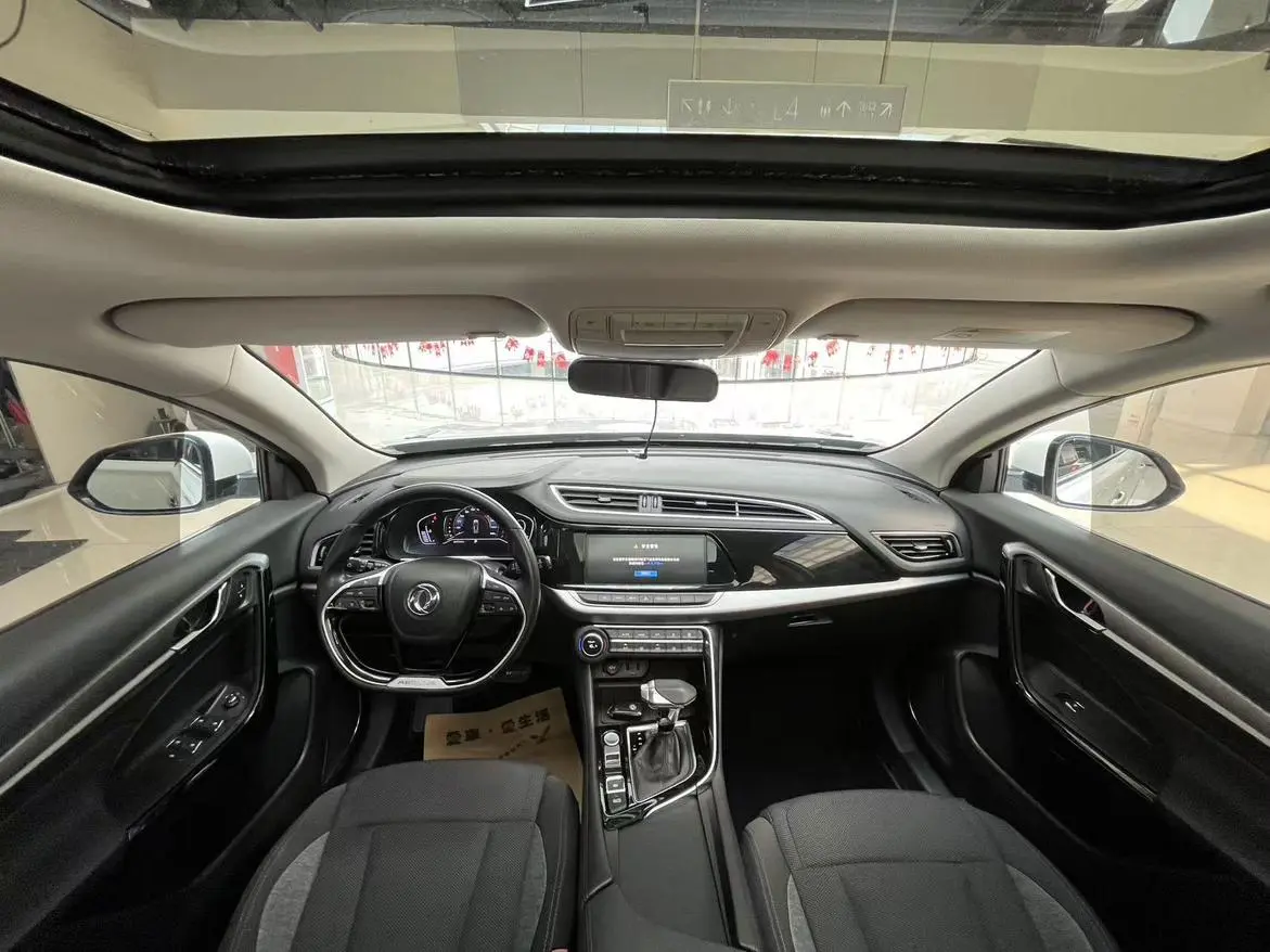 Dongfeng Fengshen Dongfeng Fengshen AX7 1.6T automatic AI pioneer country VI