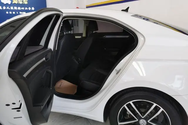 Volkswagen Lingdu 280TSI DSG Comfort Edition