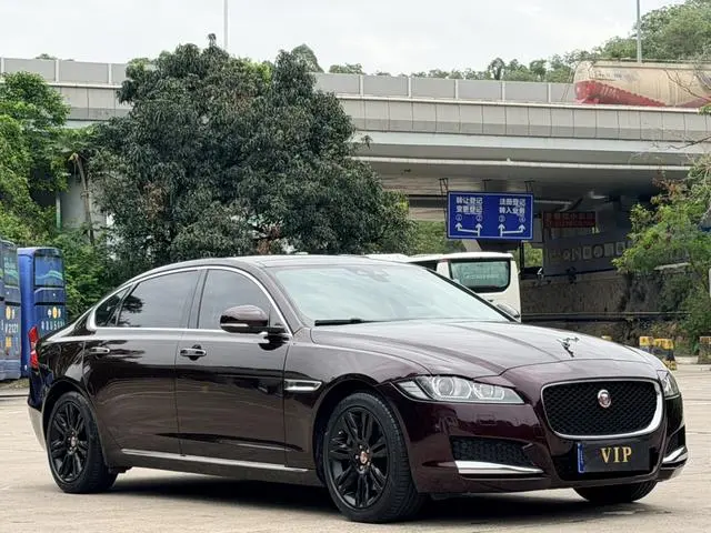 Jaguar Jaguar XFL XFL 2.0T 240PS Luxury Edition