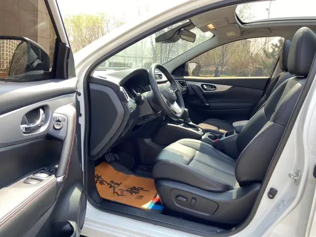 Nissan Qashqai 2.0L XV Prem.Deluxe Edition