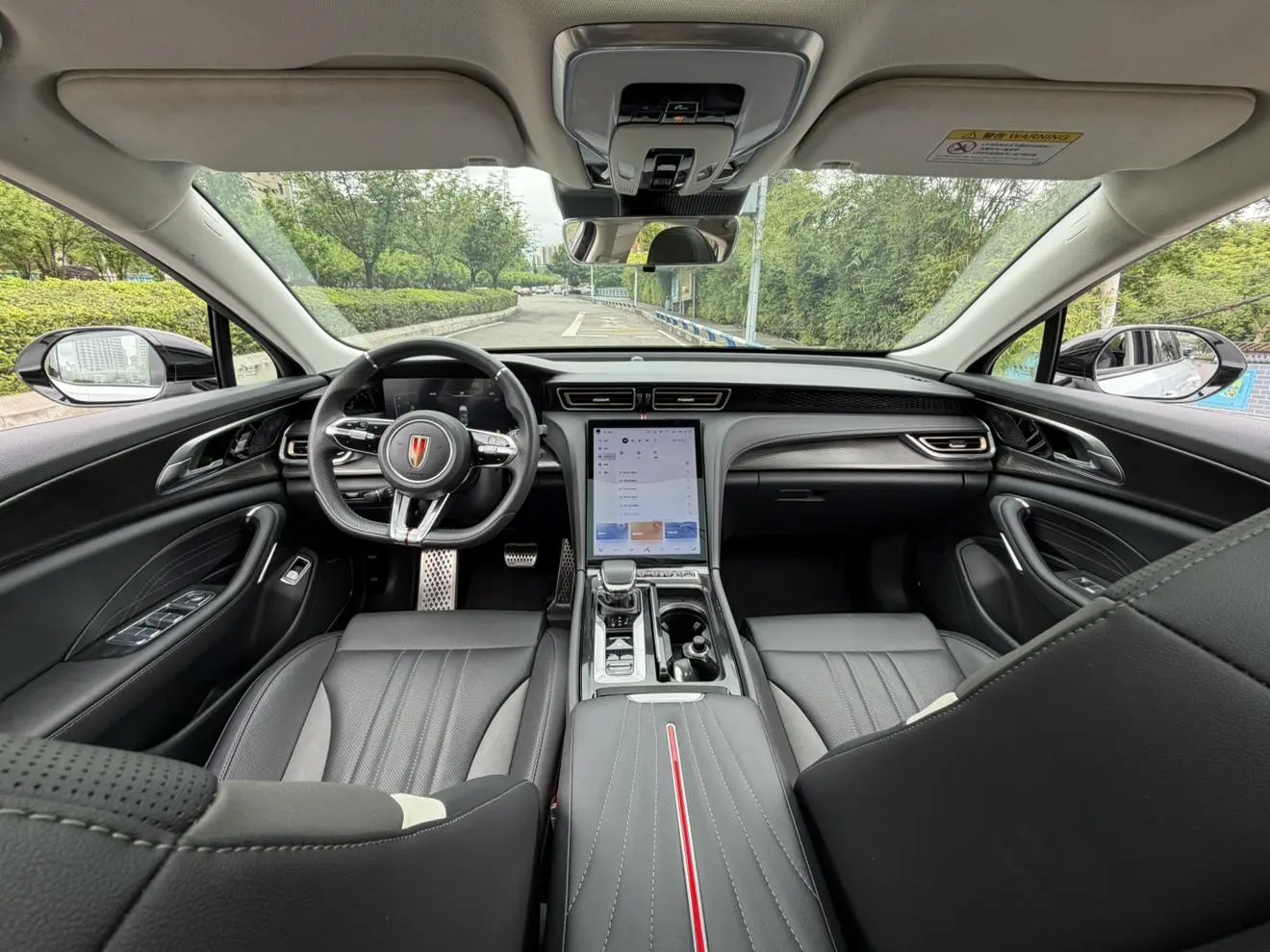 Hongqi Hongqi H6 2.0T to the United States version