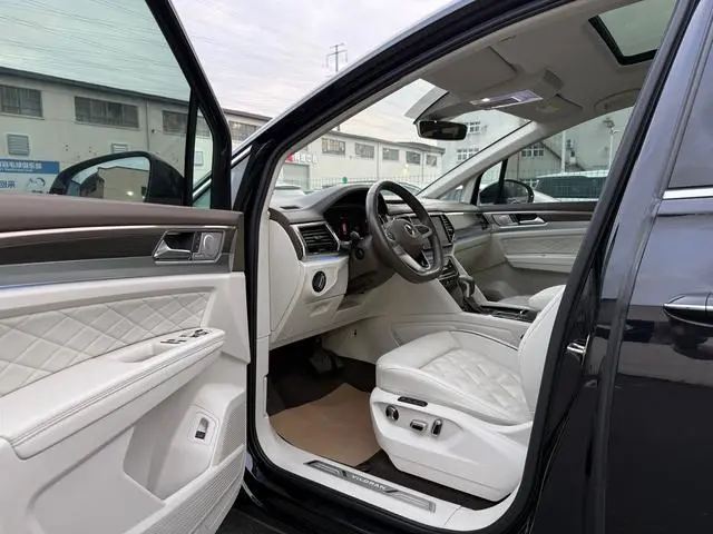 Volkswagen Weiran 380TSI Ultimate Edition