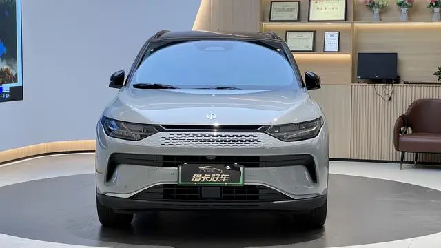 Leapmotor Zero run C11 Extended Program 300 Exclusive Edition