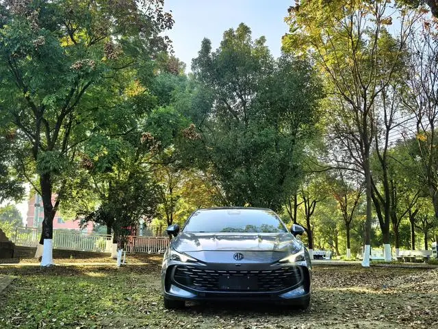 MG MG7 2.0T Automatic Trophy + Exciting Engine Yaoshi Edition