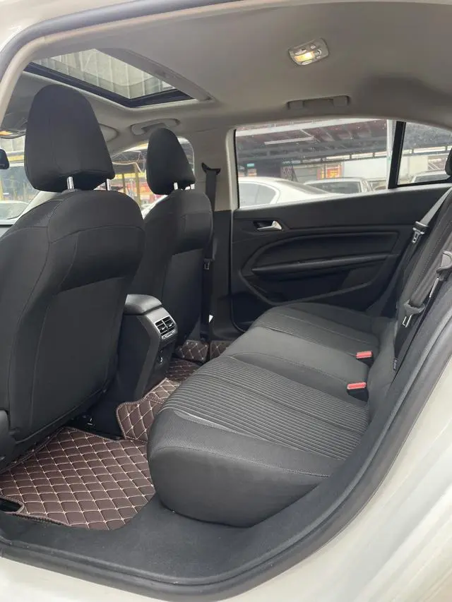 Peugeot Peugeot 408 1.6T Automatic Deluxe Edition