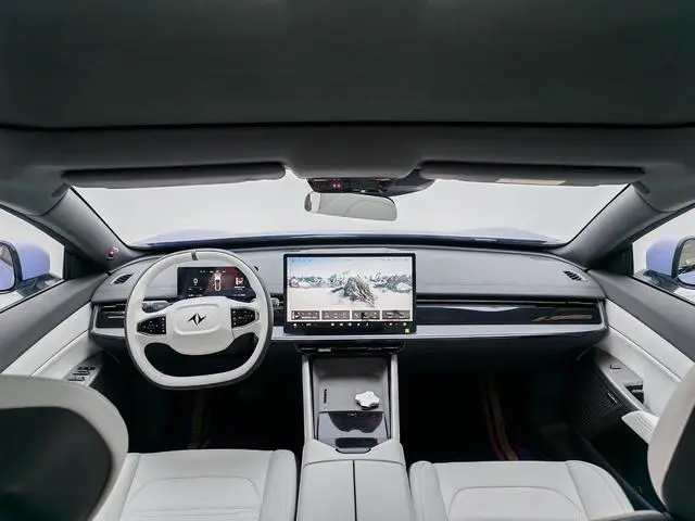 Dongfeng eπ eπ007 Pure electric 530Pro version