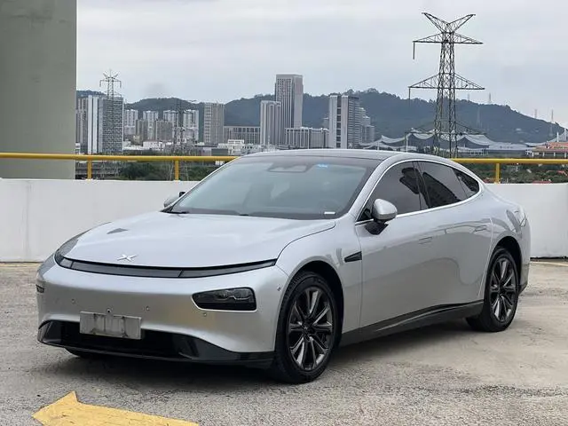 Xpeng Xiaopeng P7 586E
