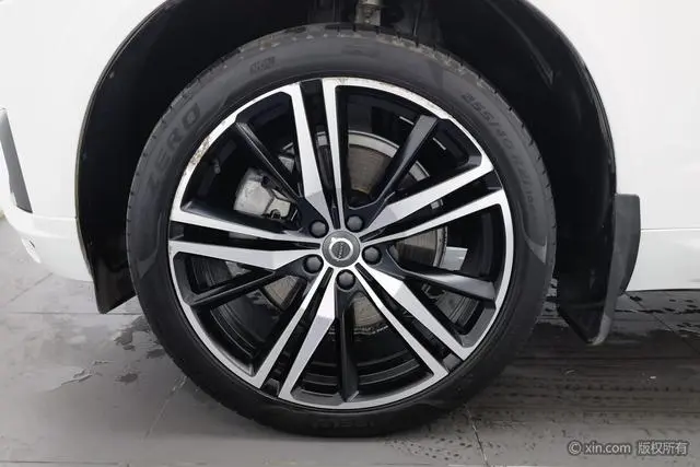 Volvo Volvo XC60 PHEV T8 E-drive hybrid Zhiyuan Sports Edition