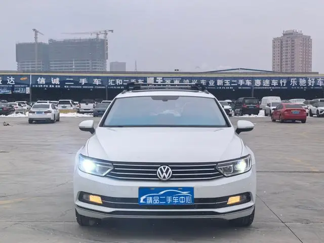 Volkswagen Wei Lan 380TSI two-wheel drive comfort version