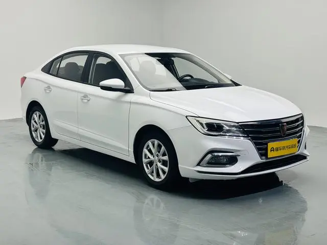 Roewe Roewe i5 1.5L manual 4G Interconnection Linghao Edition Country VI