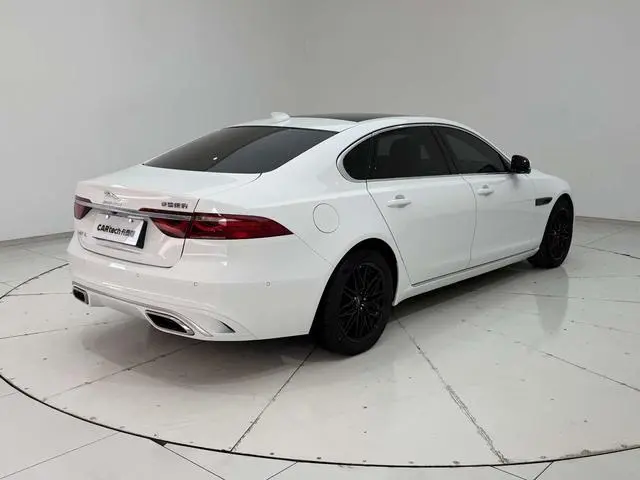 Jaguar Jaguar XFL 2.0T P200 two-wheel drive Elite Deluxe Edition