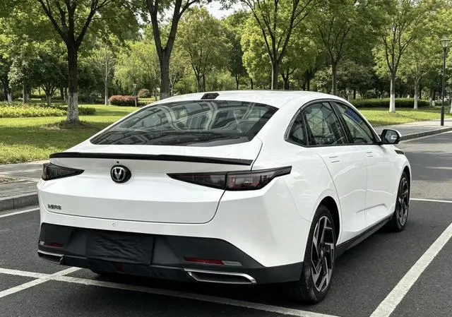 Changan Yida 1.5T GDI Automatic Enjoy Edition