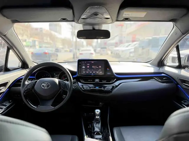 TOYOTA IZOA 2.0L Yichi Edition Country VI