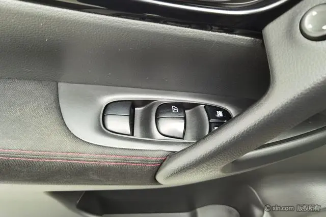 Nissan Qashqai 2.0L CVT Elite Edition