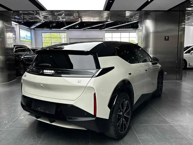 ZEEKR ZEEKR X Four-seater rear exorcism square version