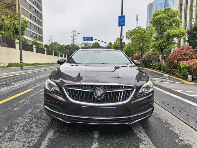 Buick Lacrosse 20T luxury