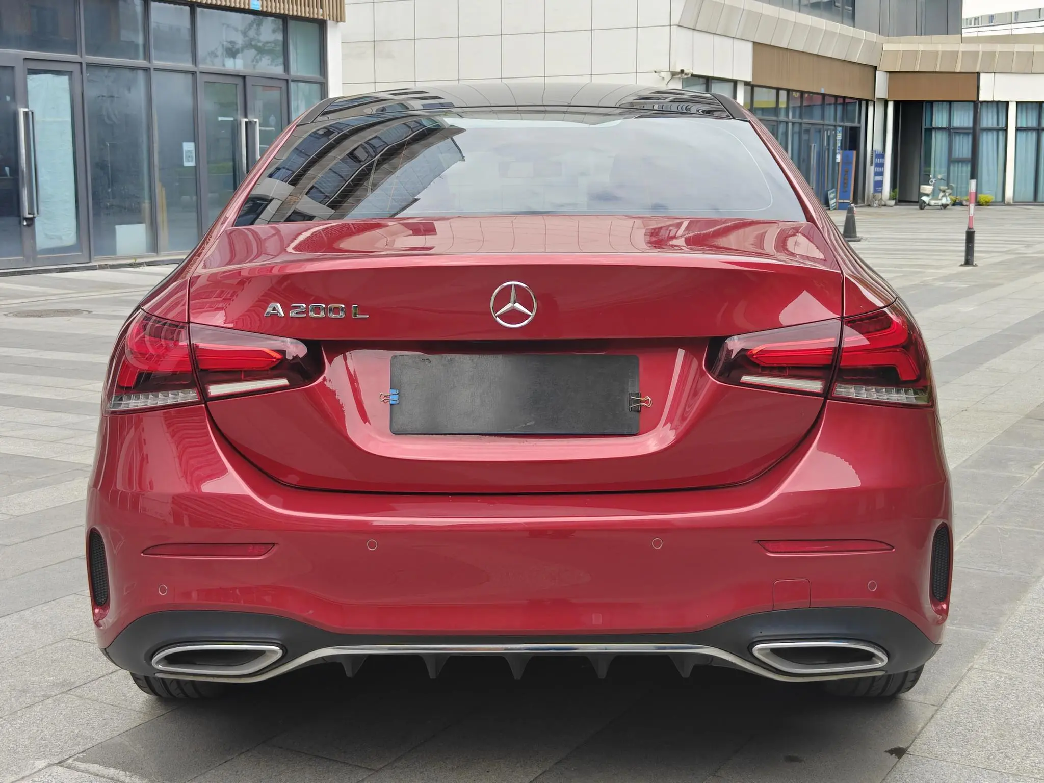 Mercedes-Benz Mercedes-Benz A-class A 200 L sports sedan