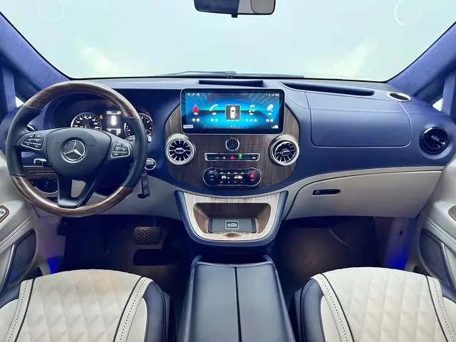 Mercedes-Benz Vito 2.0T Elite Edition 7 Seats