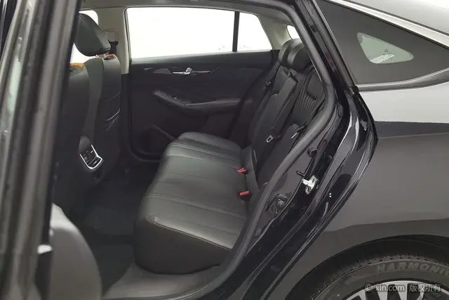 Dongfeng Fengshen Yi Hyun MAX 1.5T Super Cool Trendy Dad Version