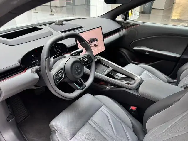 ZEEKR ZEEKR 007GT Four-wheel drive smart driving version 75kWh