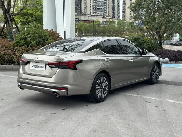Nissan Teana 2.0L XL-TLS Enjoy Edition