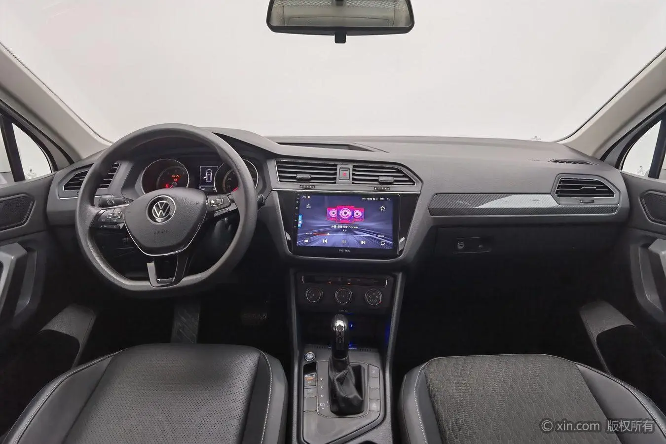 Volkswagen Tiguan L 280TSI automatic two-wheel drive Smart edition
