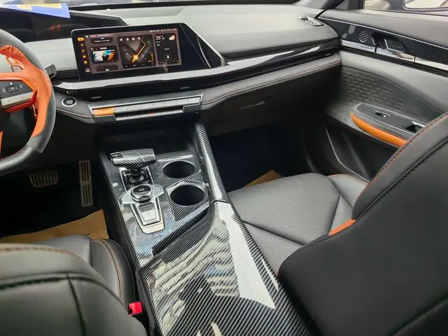 Changan Changan UNI-V 1.5T Sports version
