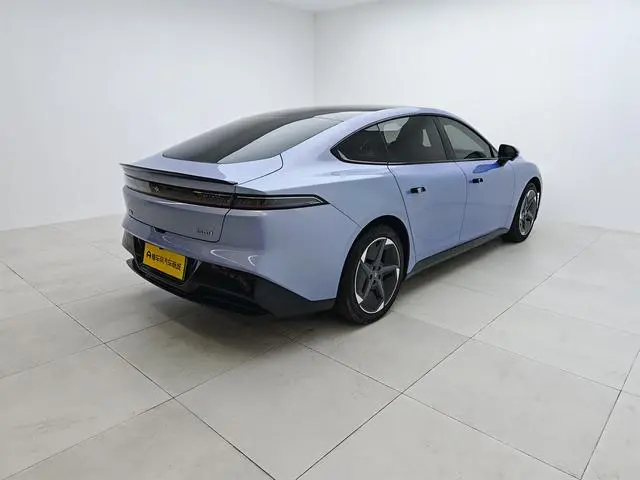 Dongfeng eπ eπ007 Pure electric 620Pro version
