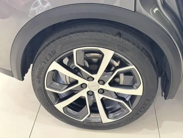 LYNK & CO Lynk 05 2.0TD four-wheel drive Halo