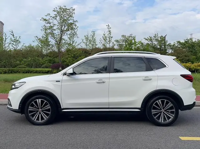 Roewe Roewe RX5 20T automatic 4G Interconnection Beyond Version