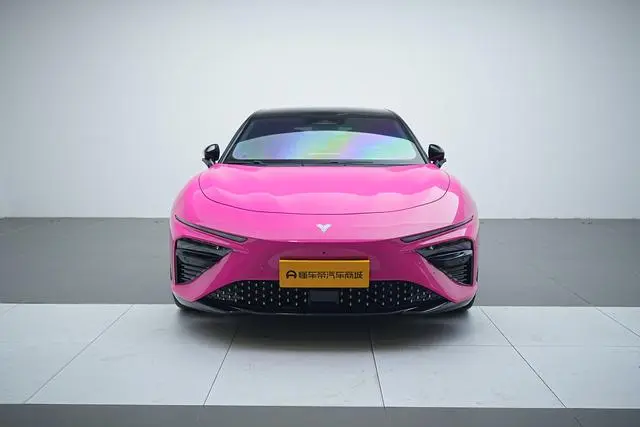 Neta Nezha S Pure electric 650 four-wheel drive Yaoshi Edition
