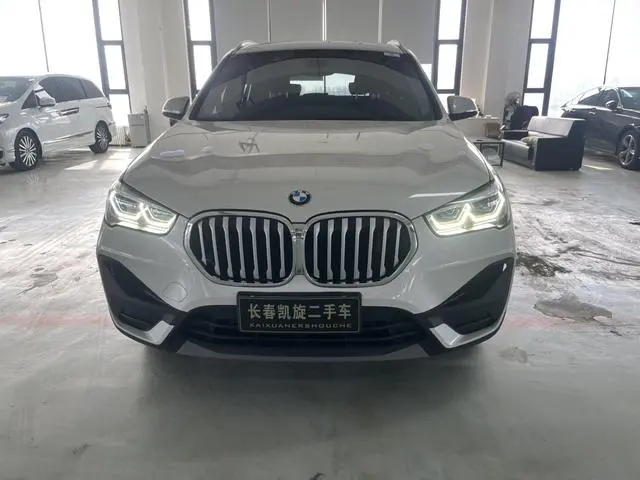 BMW BMW X1 sDrive25Li leading type