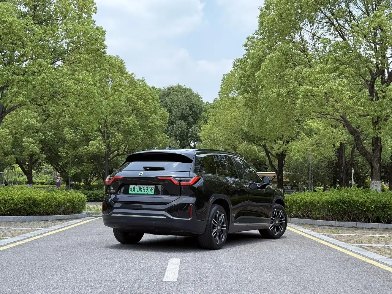 NIO NIO ES6 455KM sports version