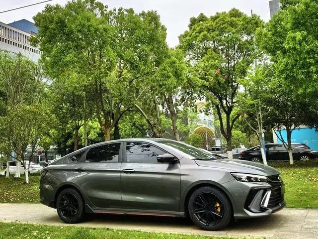 Geely Binrui Binrui COOL 1.5T DCT Thunder Edition