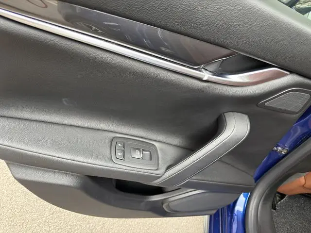 Maserati Ghibli 3.0T Standard Edition