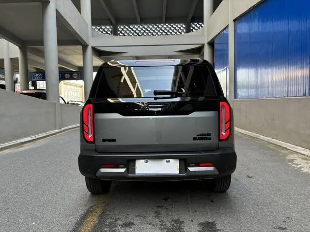 Beijing Beijing off-road BJ30 1.5T DHT 4WD Magic Core Drive Advanced Version