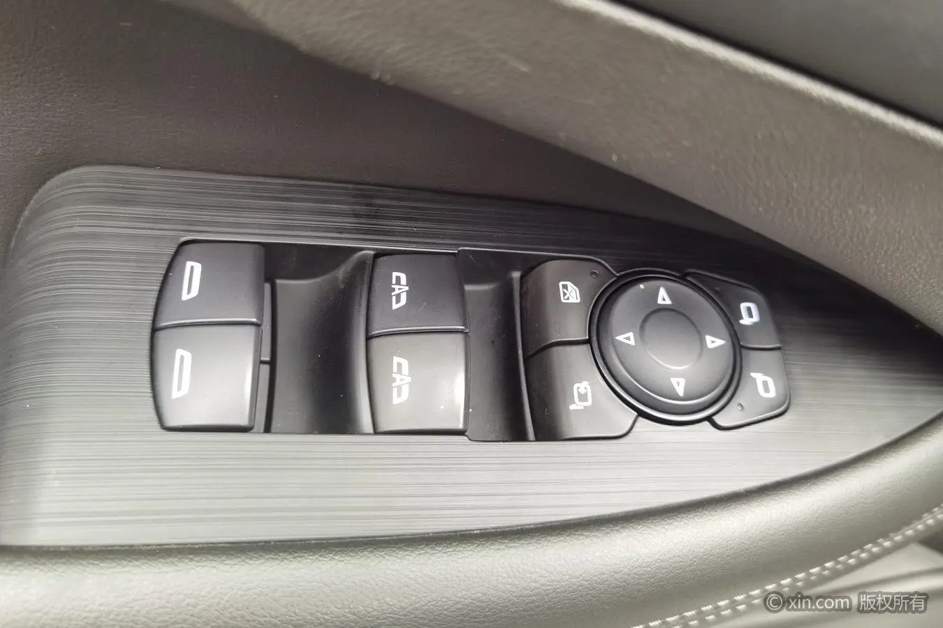 Buick Lacrosse 652T luxury