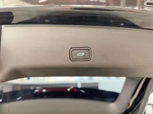Geely Xingyue L 2.0TD DCT EVO two-wheel drive long wind version