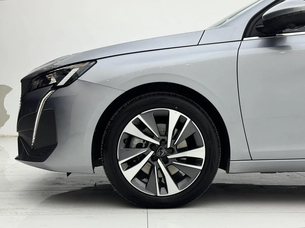 Peugeot Peugeot 408 360THP model drawing version