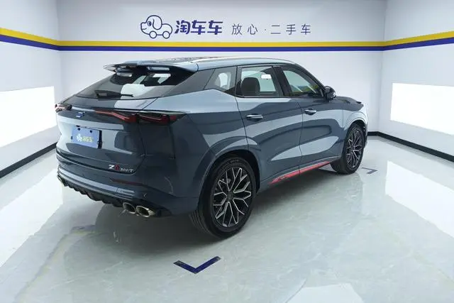 Changan Auchan Changan Auchan Z6 Blue Whale 1.5T DCT Smart Collar City Edition