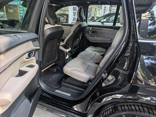 Volvo Volvo XC90 PHEV E-drive hybrid T8 Long battery life Zhizun Deluxe Edition 7 Seats