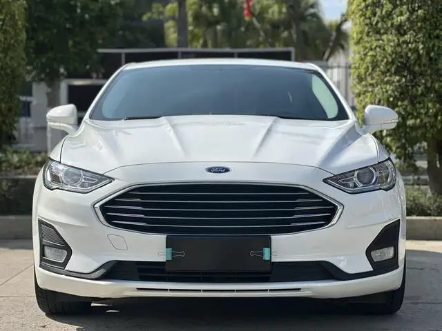Ford Mondeo EcoBoost 180 fashion type