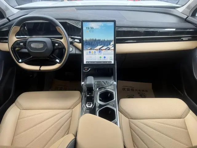 Geely Boyue L 1.5TD DCT Premium Type