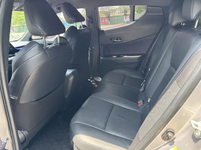 TOYOTA IZOA 2.0L Yichi Edition Country V