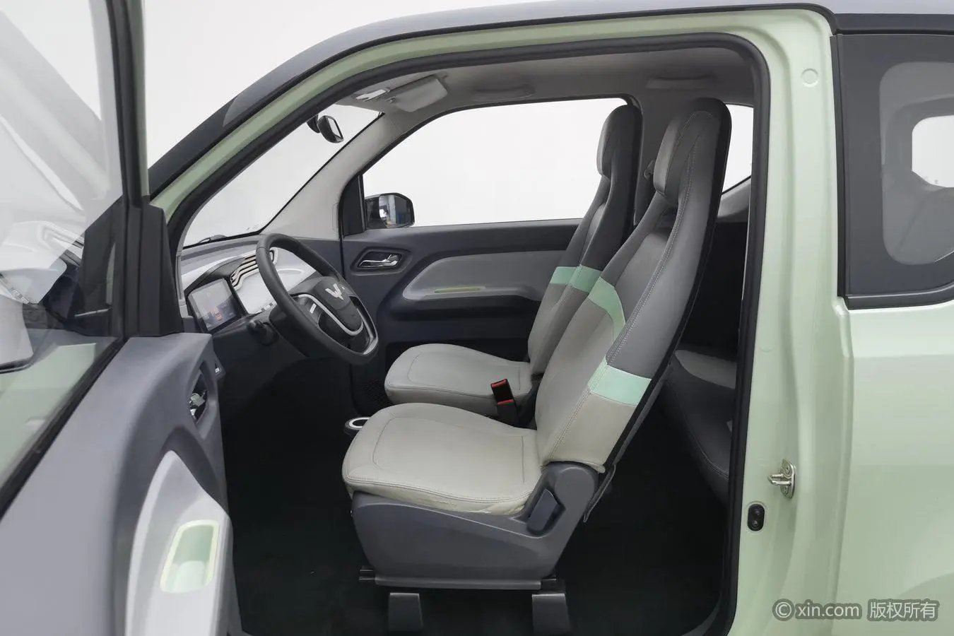 Wuling Wuling Hongguang MINIEV Macaron sandwich lithium iron phosphate 170km