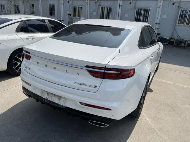 Geely Xingrui 2.0T luxury