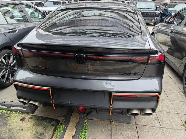 Changan Changan UNI-V 1.5T Sports version
